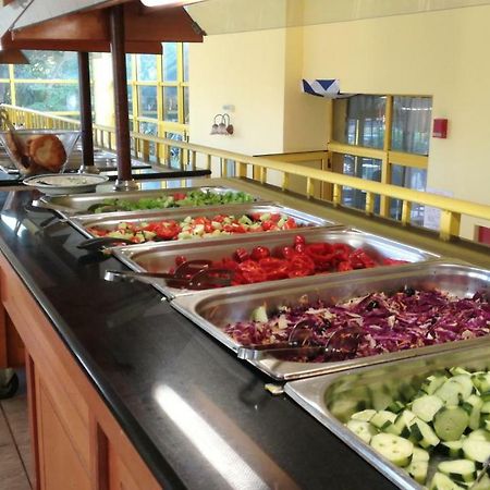 Sunny Varshava Hotel Aranyhomok Kültér fotó